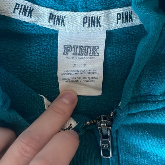 PINK Victoria's Secret Set of 3 Hoodies - Picture 5 of 8